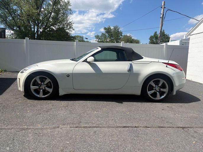 2006 Nissan Z