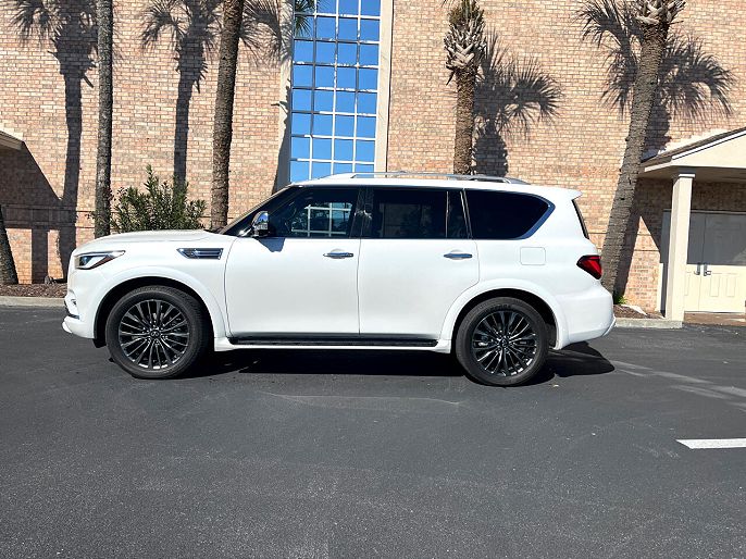 2023 Infiniti QX80