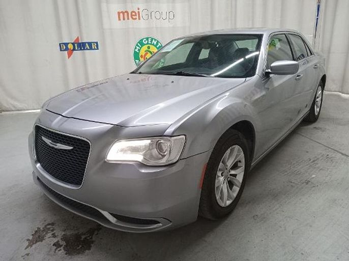 2016 Chrysler 300