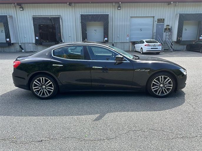 2016 Maserati Ghibli