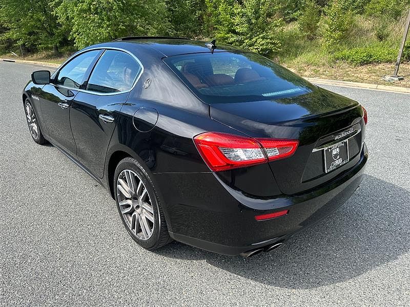 2016 Maserati Ghibli