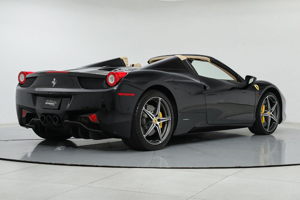 2013 Ferrari 458 null image 1