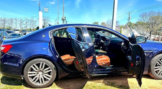 2015 Maserati Ghibli