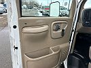 2000 Chevrolet Express 3500 image 9