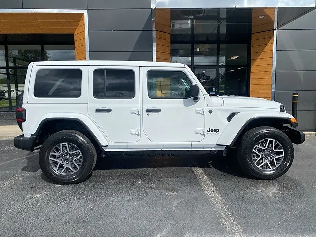 2025 Jeep Wrangler