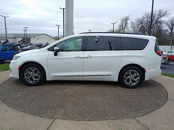 2023 Chrysler Pacifica