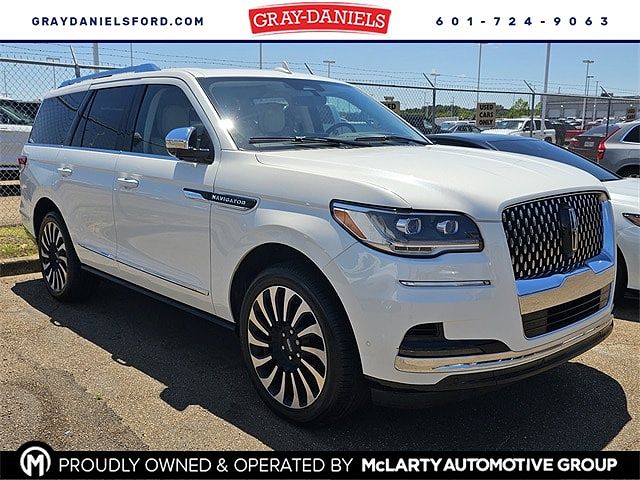 2023 Lincoln Navigator