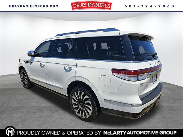 2023 Lincoln Navigator