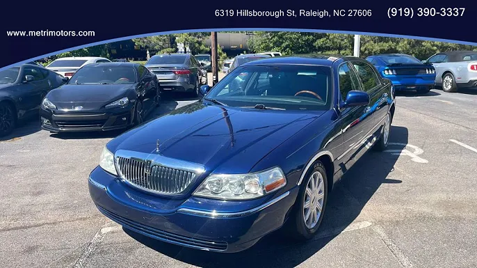 2011 Lincoln Town Car