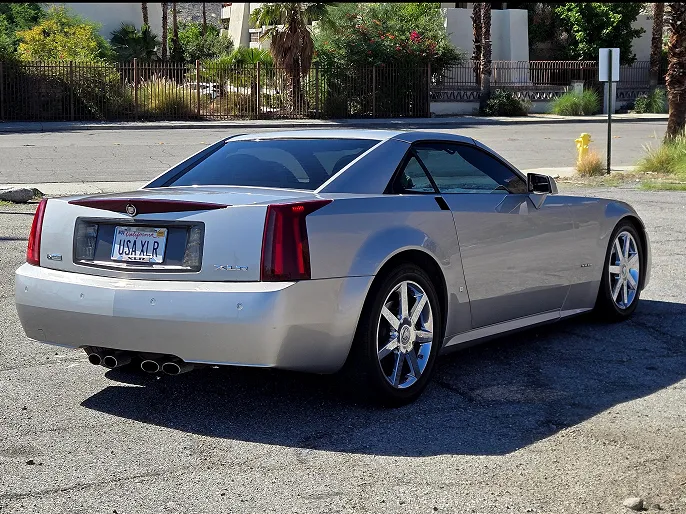 2008 Cadillac XLR