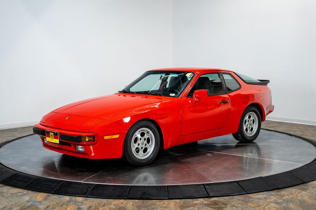 1986 Porsche 944 null image 5