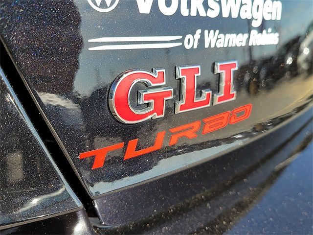 2019 Volkswagen Jetta GLI image 3