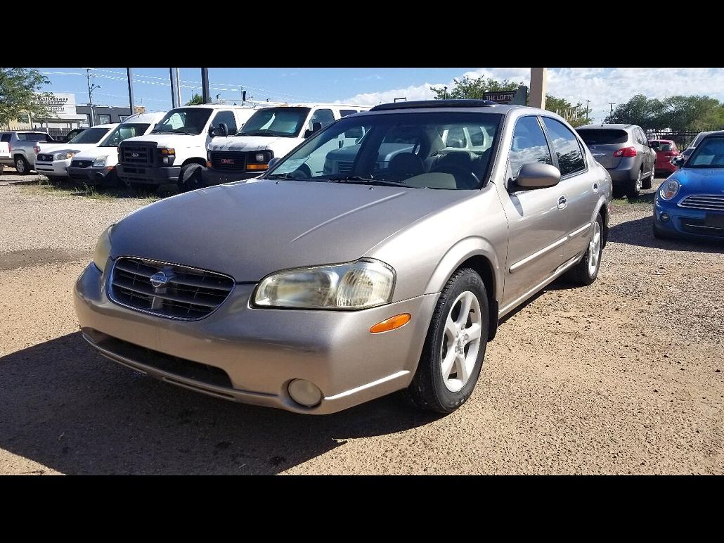 2001 Nissan Maxima GXE image 0