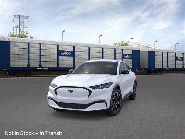 2025 Ford Mustang Mach-E