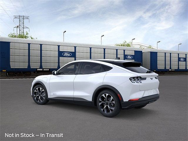 2025 Ford Mustang Mach-E