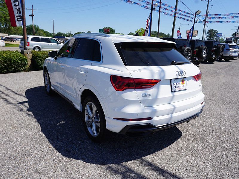 2020 Audi Q3 Premium image 4