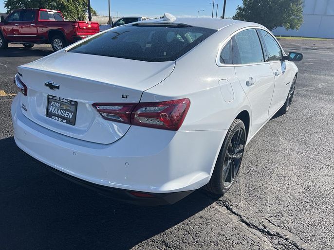 2025 Chevrolet Malibu