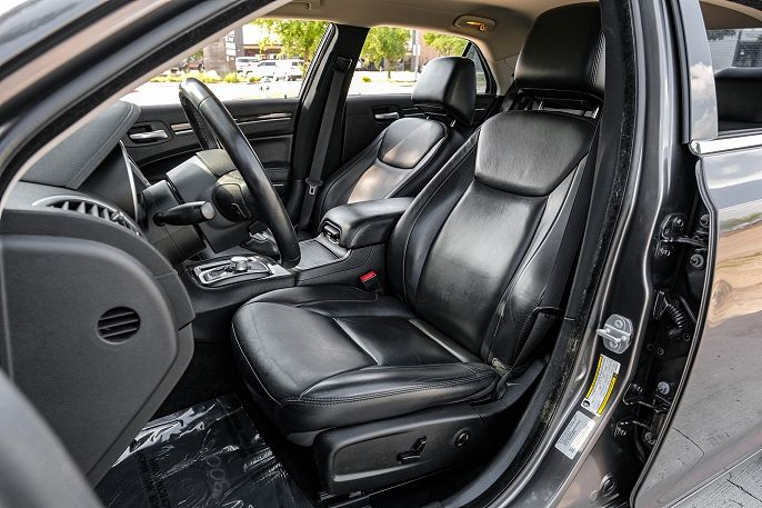 2015 Chrysler 300