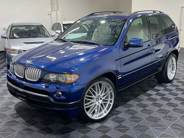 2005 BMW X5 4.8is image 1