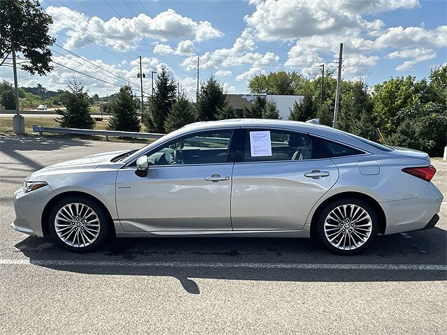 2021 Toyota Avalon