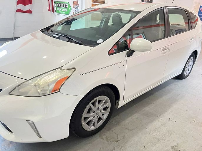 2012 Toyota Prius v