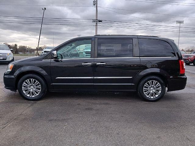 2015 Chrysler Town & Country