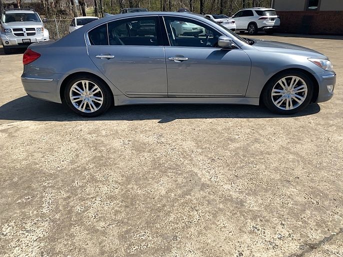 2014 Hyundai Genesis
