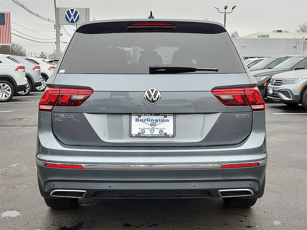 2021 Volkswagen Tiguan SEL image 4