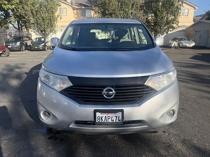 2015 Nissan Quest