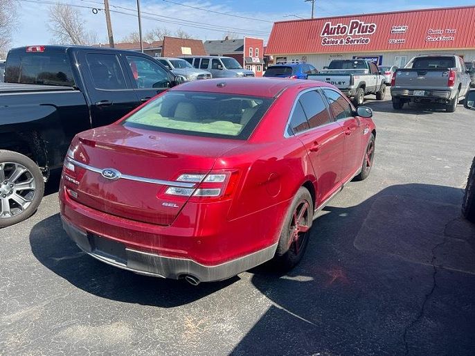 2017 Ford Taurus