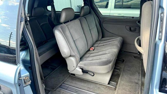2003 Dodge Grand Caravan