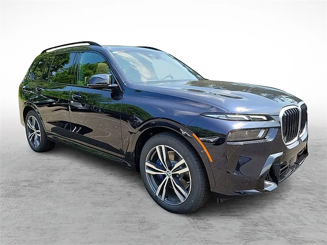 2025 BMW X7