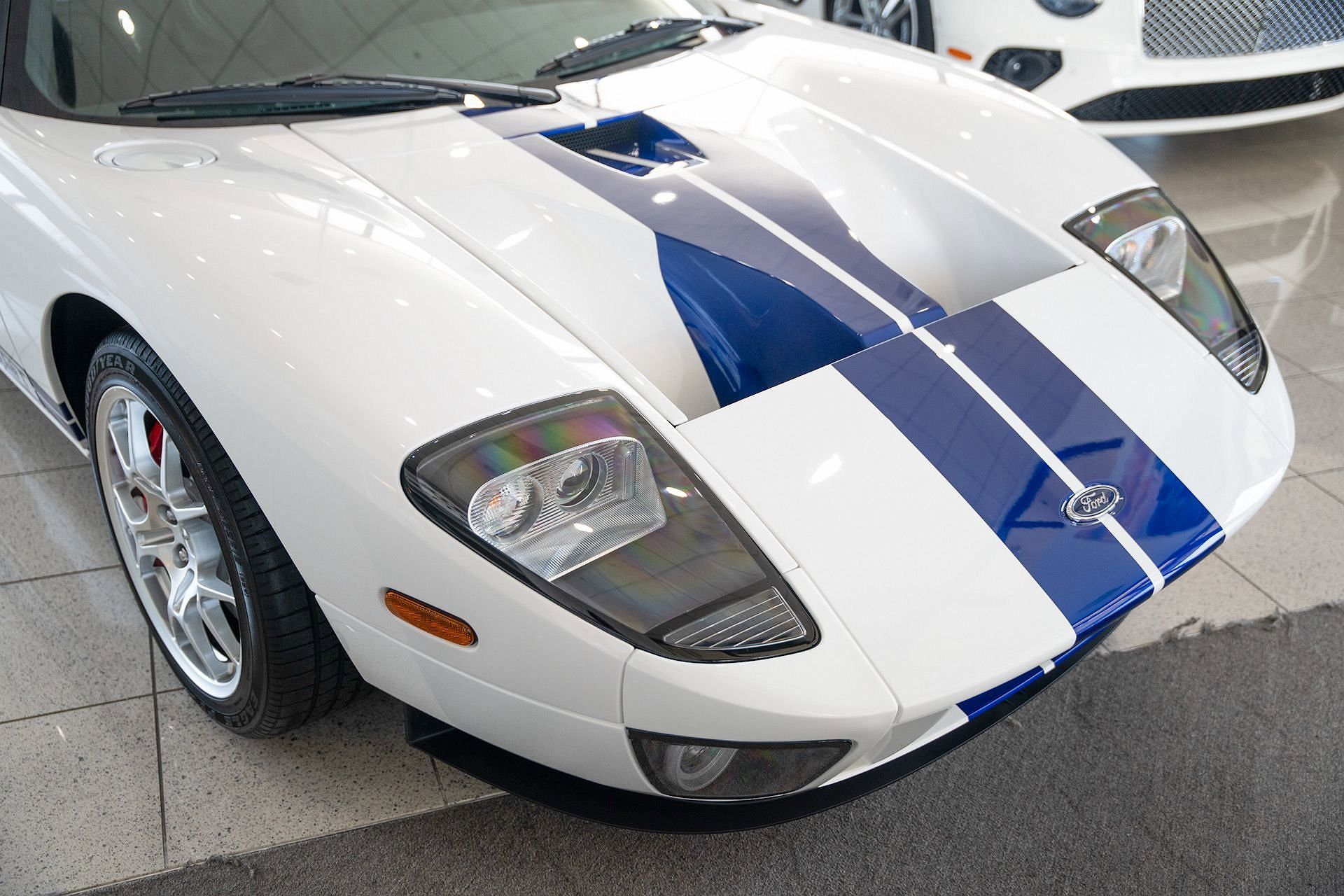 2006 Ford GT null image 30