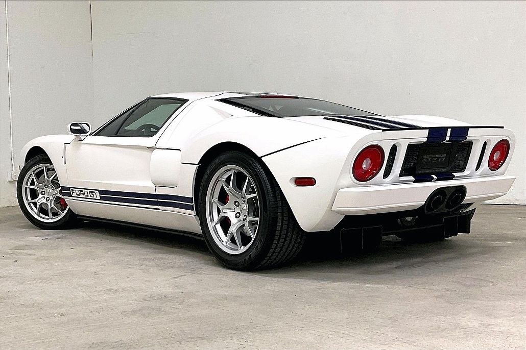 2006 Ford GT null image 5