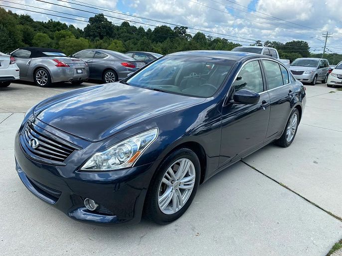 2010 Infiniti G37