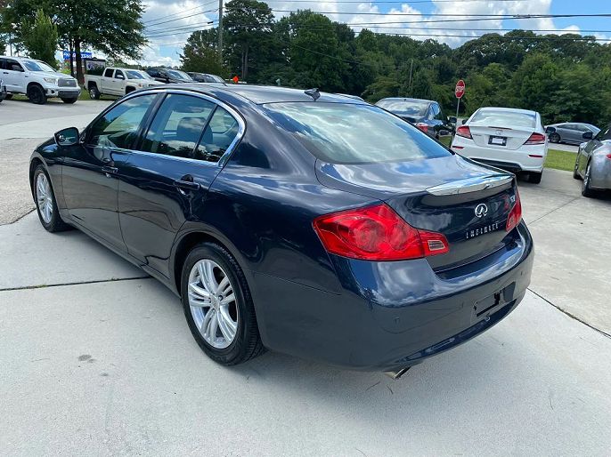 2010 Infiniti G37