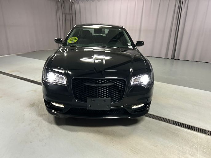2022 Chrysler 300