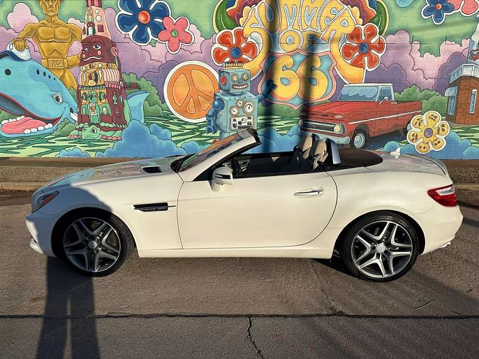 2016 Mercedes-Benz SLK