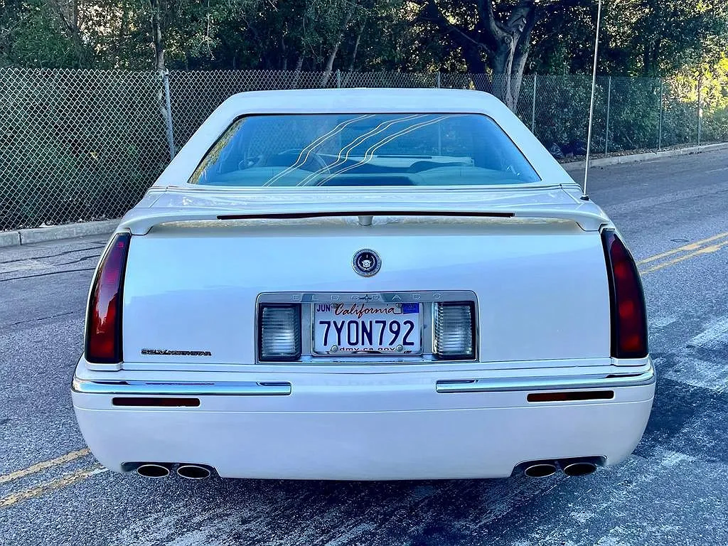 1998 Cadillac Eldorado null image 3