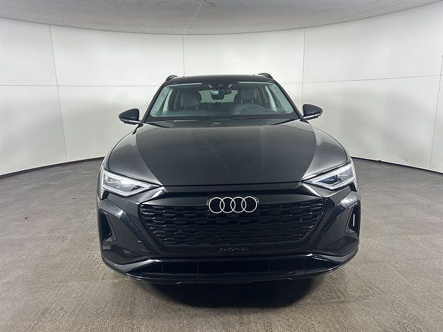 2024 Audi Q8 e-tron
