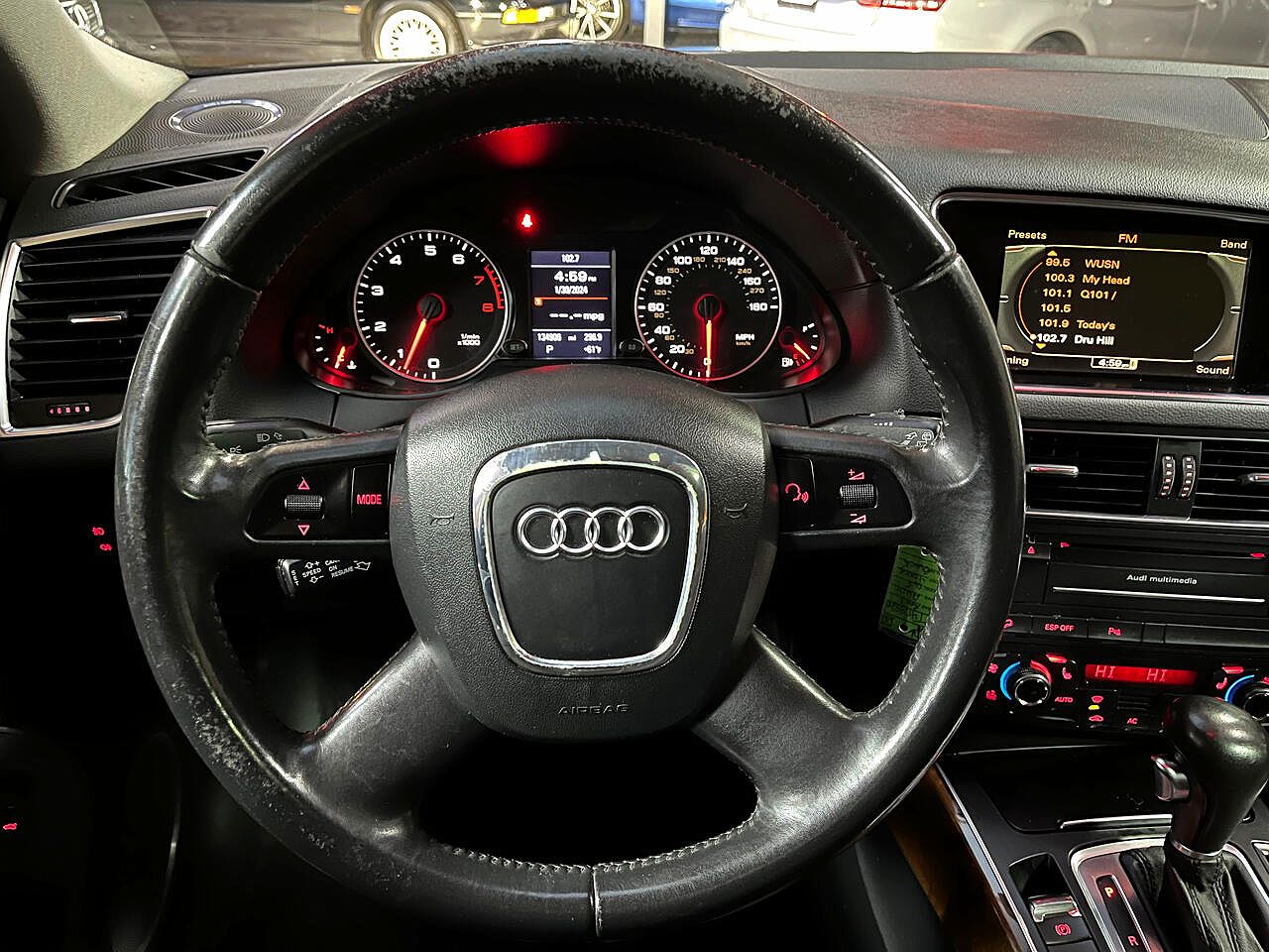 2009 Audi Q5 Premium image 11