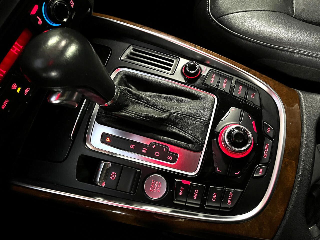 2009 Audi Q5 Premium image 19