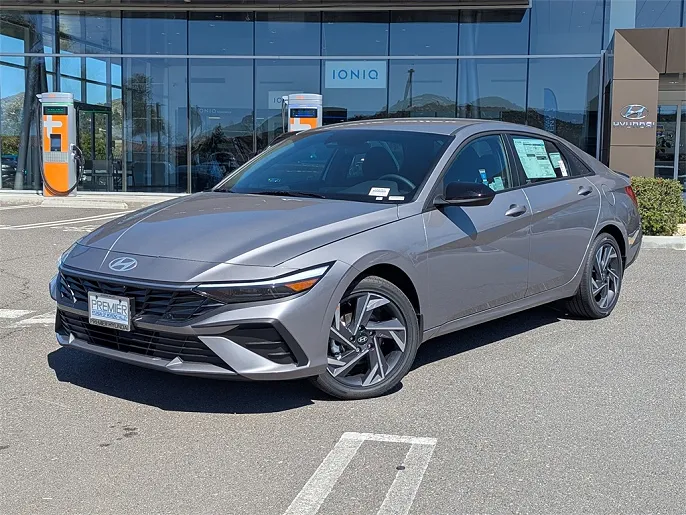 2025 Hyundai Elantra