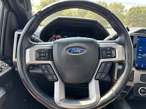 2022 Ford F-450 Platinum photo 11