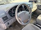 2005 Toyota Sienna CE image 12
