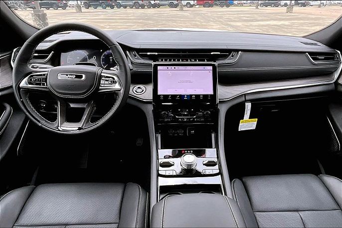 2025 Jeep Grand Cherokee L