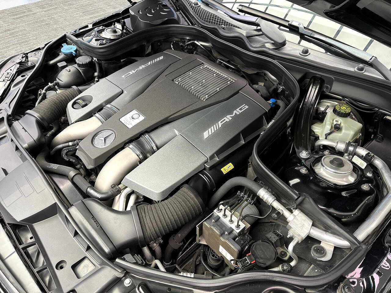 2015 Mercedes-Benz E-Class AMG E 63 image 39
