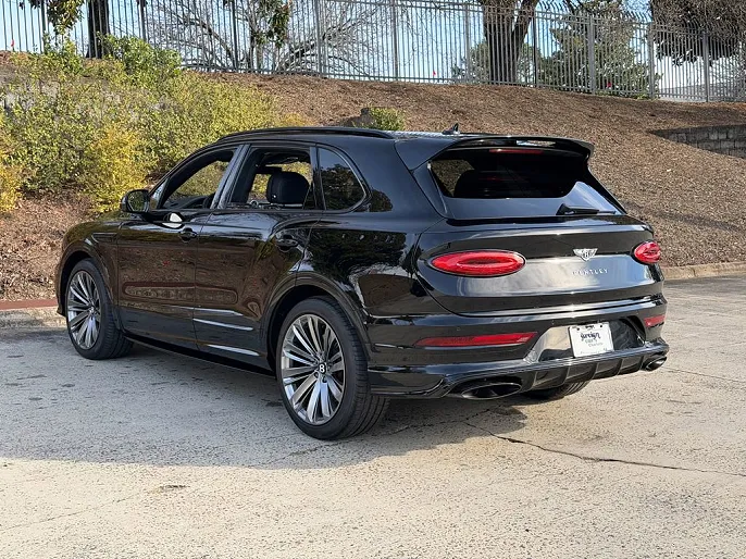 2023 Bentley Bentayga