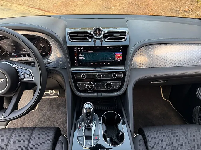 2023 Bentley Bentayga