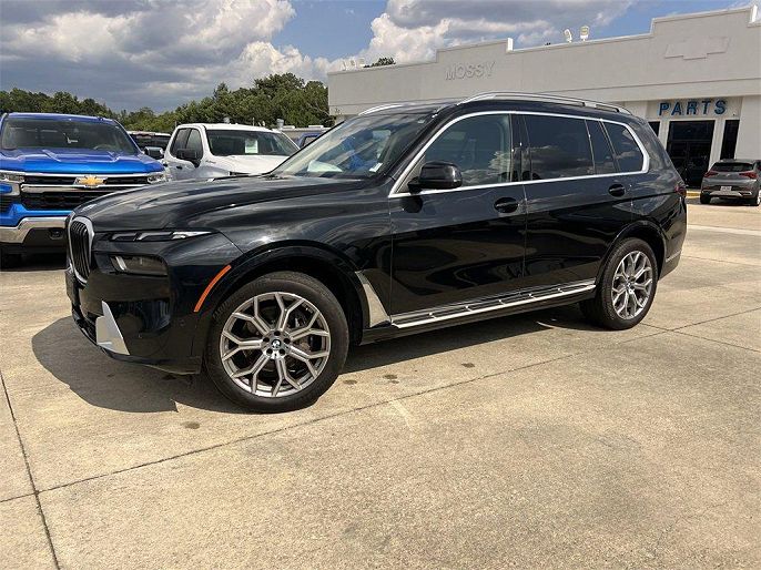 2024 BMW X7